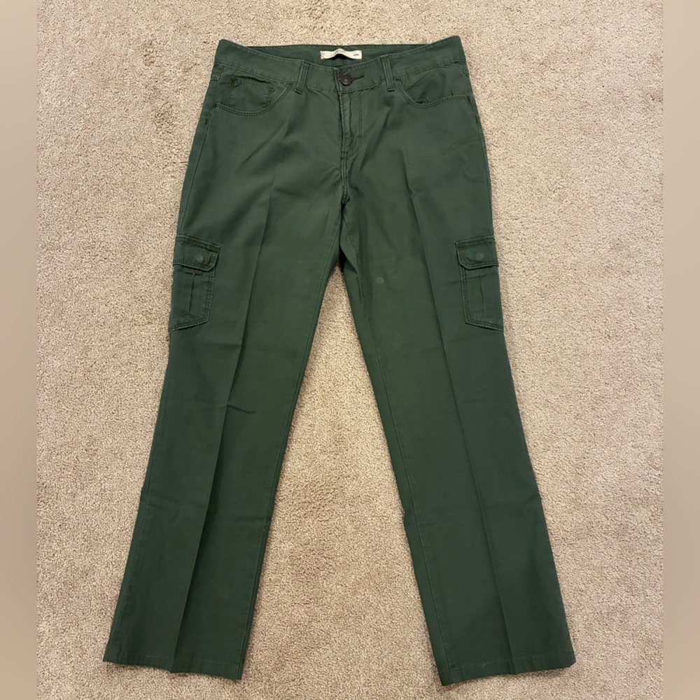 Levi's Strauss & Co Women's Olive Green cargo side pocket style women's pant